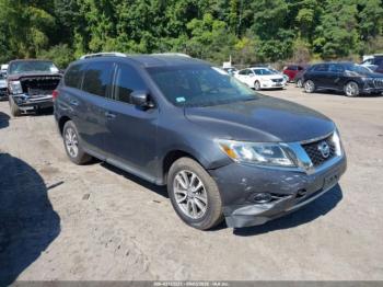  Salvage Nissan Pathfinder