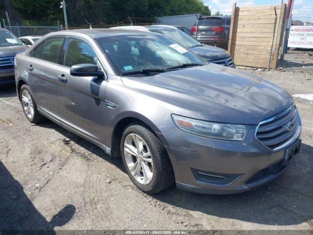  Salvage Ford Taurus