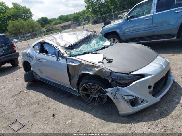  Salvage Scion FR-S