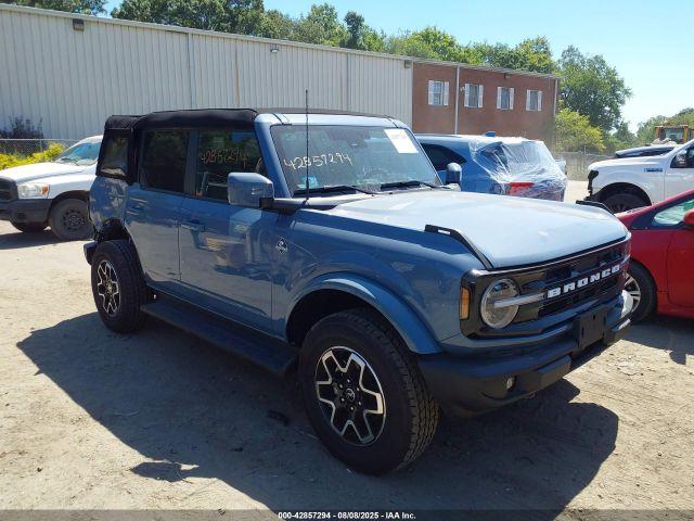  Salvage Ford Bronco