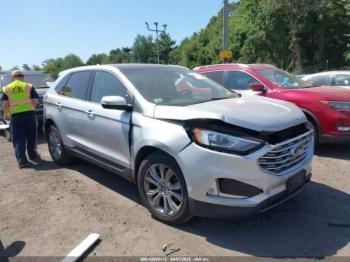  Salvage Ford Edge
