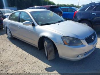  Salvage Nissan Altima