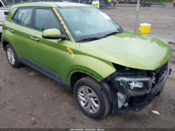  Salvage Hyundai VENUE