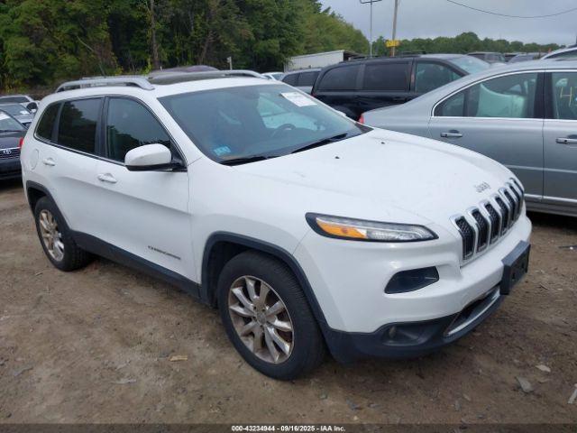  Salvage Jeep Cherokee
