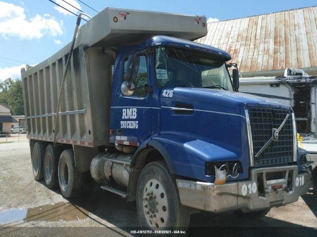  Salvage Volvo Vhd
