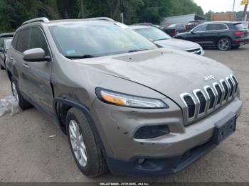  Salvage Jeep Cherokee