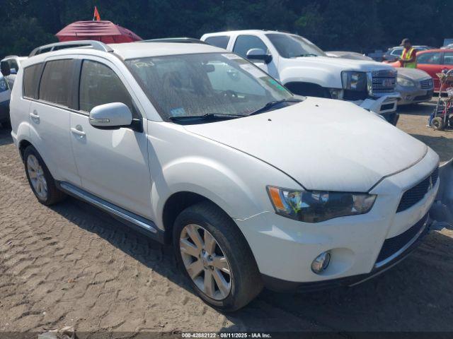  Salvage Mitsubishi Outlander