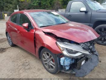  Salvage Toyota Yaris