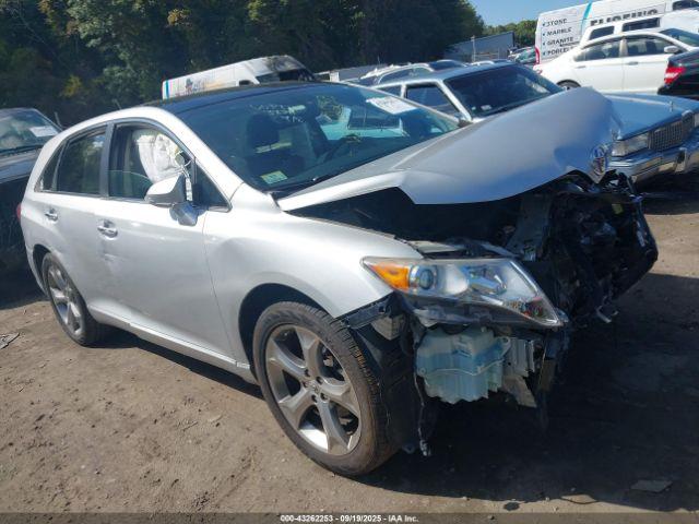  Salvage Toyota Venza