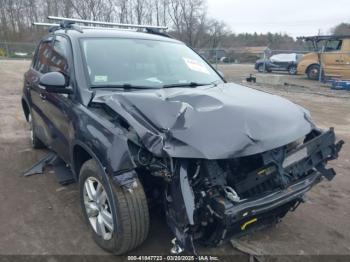  Salvage Volkswagen Tiguan