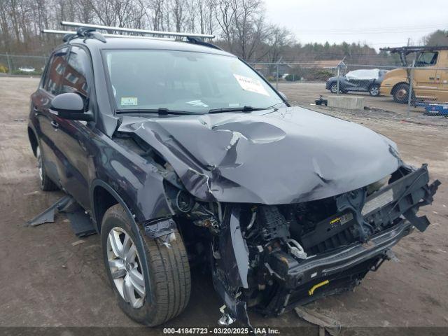  Salvage Volkswagen Tiguan