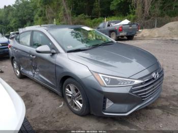  Salvage Hyundai ELANTRA