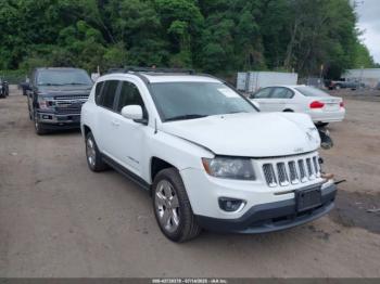  Salvage Jeep Compass