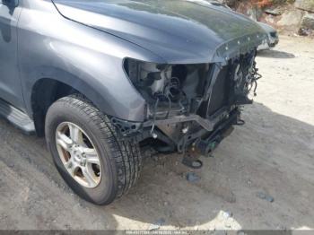  Salvage Toyota Sequoia