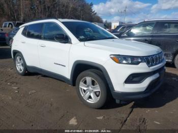  Salvage Jeep Compass