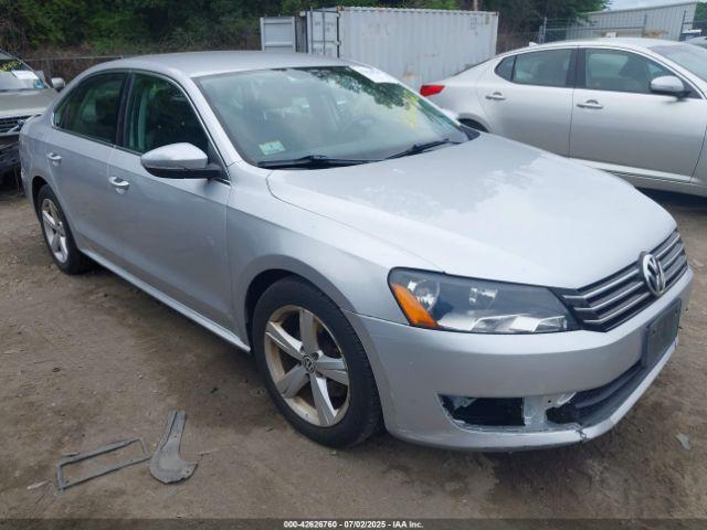  Salvage Volkswagen Passat