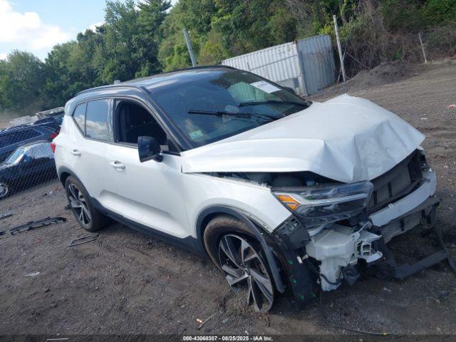  Salvage Volvo XC40