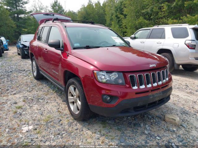  Salvage Jeep Compass