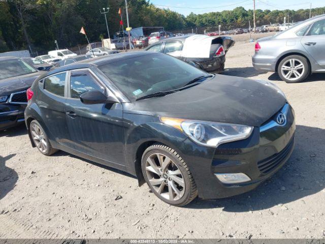  Salvage Hyundai VELOSTER