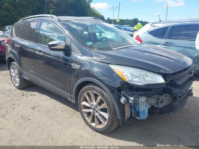  Salvage Ford Escape