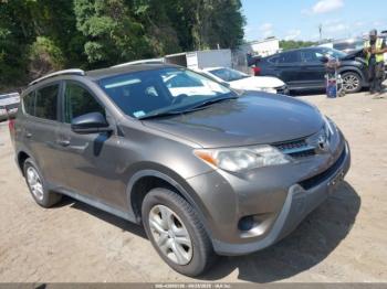  Salvage Toyota RAV4