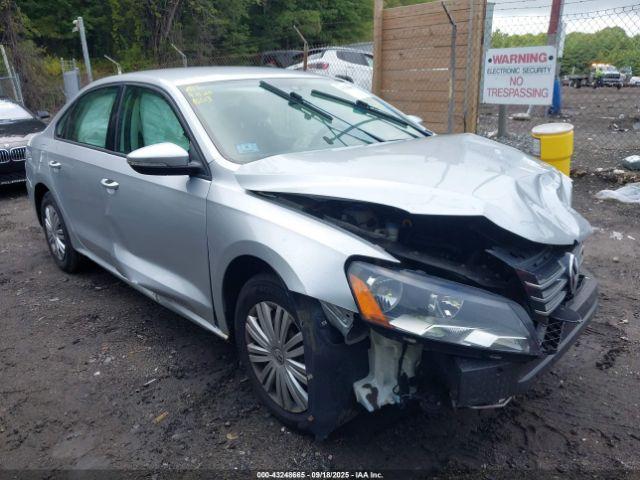  Salvage Volkswagen Passat