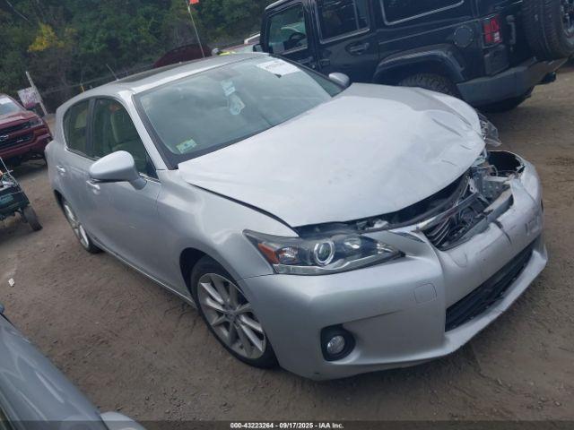  Salvage Lexus Ct