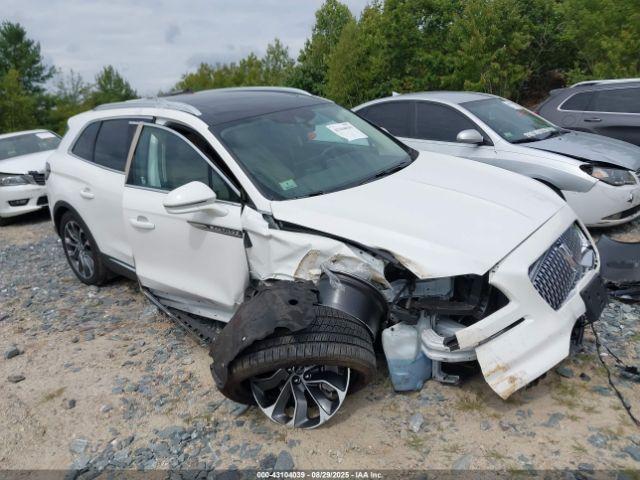  Salvage Lincoln Nautilus