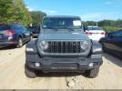 Jeep Wrangler 4-door Summit 4x4 Image 6