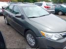Toyota Camry Le Image 9