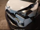 Toyota Yaris Le Image 6