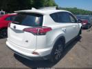 Toyota RAV4 Le Image 2