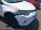 Toyota RAV4 Le Image 5