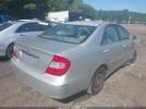 Toyota Camry Le Image 3