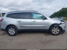 Chevrolet Traverse Ls Image 12