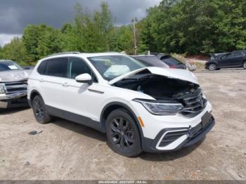 Salvage Volkswagen Tiguan
