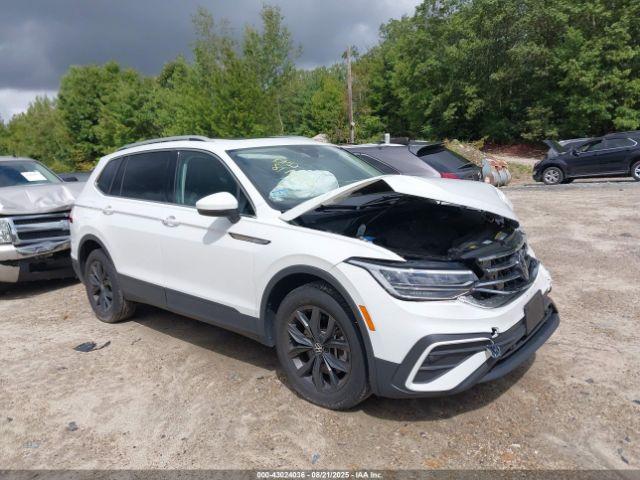  Salvage Volkswagen Tiguan