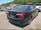 Toyota Camry Se Image 9