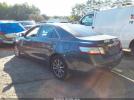 Toyota Camry Image 9