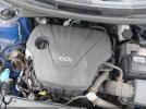 Hyundai VELOSTER Image 10