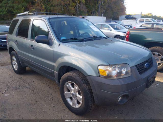  Salvage Ford Escape