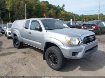  Salvage Toyota Tacoma