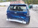 Toyota Prius v Five Image 11