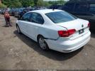 Volkswagen Jetta 2.0l S Image 11
