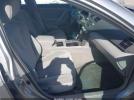 Toyota Camry Le Image 4