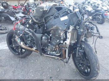  Salvage Yamaha Yzfr1