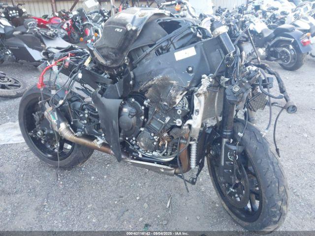  Salvage Yamaha Yzfr1