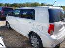 Scion xB Image 14