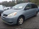 Toyota Sienna Le Image 4