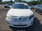 Toyota Camry Xle Image 12